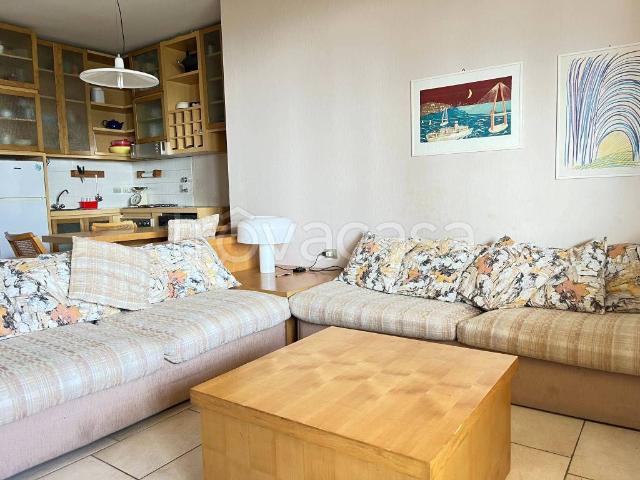 Appartamento in in affitto da privato a Vallecrosia via Guglielmo Marconi, 15, giardino, da privato, piscina TrovaCasa