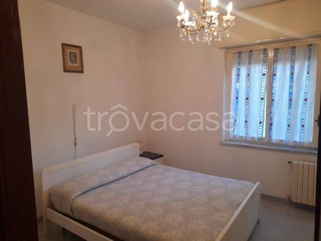 Appartamento in in affitto da privato a Varazze via Michelangelo Corosu, 36, giardino privato, da privato, lavatrice TrovaCasa