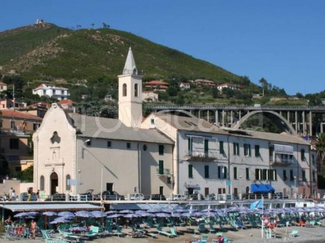 Appartamento in in affitto da privato a Varazze piazza San Bartolomeo, 24, da privato, riscaldamento autonomo, ristrutturato TrovaCasa