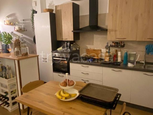 Appartamento in in affitto da privato a Varese via delle Medaglie d'Oro, 31, arredato, terrazzo, da privato TrovaCasa