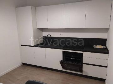 Appartamento in in affitto da privato a Venezia via Miranese, 442, arredato, da privato, lavatrice TrovaCasa