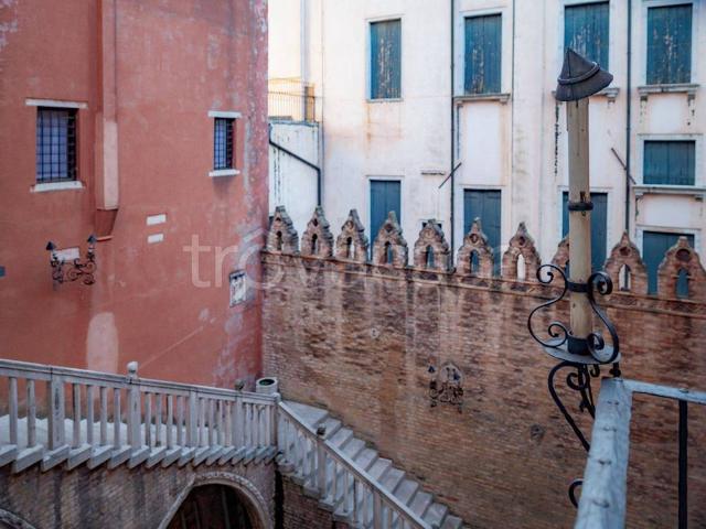 Appartamento in in affitto da privato a Venezia campo San Polo, 1978, arredato, da privato TrovaCasa