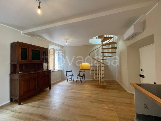 Appartamento in in affitto da privato a Verbania via San Vittore, 34, da privato, ristrutturato, centrale TrovaCasa