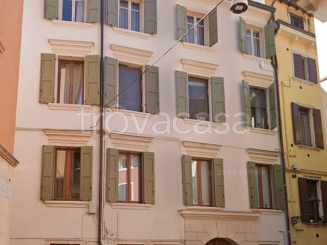 Appartamento in in affitto da privato a Verona vo' San Gaetano, 2, da privato, parzialmente arredato, ascensore TrovaCasa