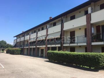 Appartamento in in affitto da privato a Vernate via Madre Teresa di Calcutta, 1, posto auto, da privato, ultimo piano TrovaCasa