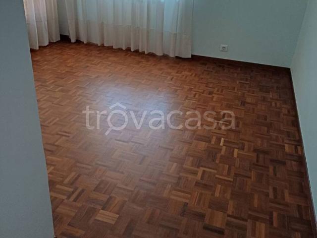 Appartamento in in affitto da privato a Viterbo via Carlo Cattaneo, da privato, ristrutturato, centrale TrovaCasa