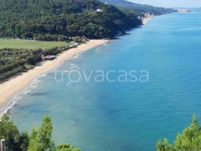 Appartamento in in affitto da privato a Vico del Gargano via Olita, 10, da privato, travi a vista, ristrutturato TrovaCasa