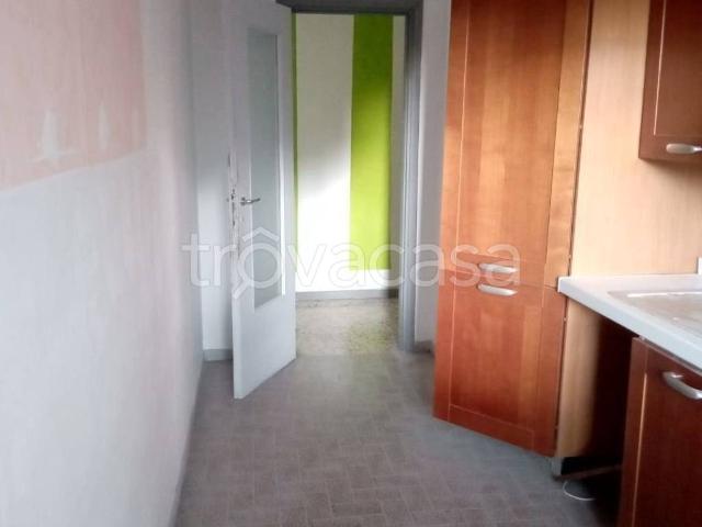 Appartamento in in affitto da privato a Villasanta via Antonio Pacinotti, 2, box, da privato, cantina TrovaCasa