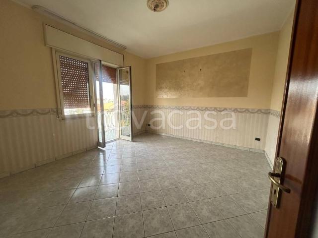 Appartamento in in affitto da privato ad Aversa via degli Abeti, 8, posto auto, da privato, balcone TrovaCasa