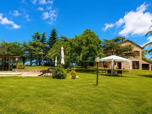 Appartamento in in affitto da privato ad Avigliano Umbro sp83, da privato, panoramica, piscina TrovaCasa