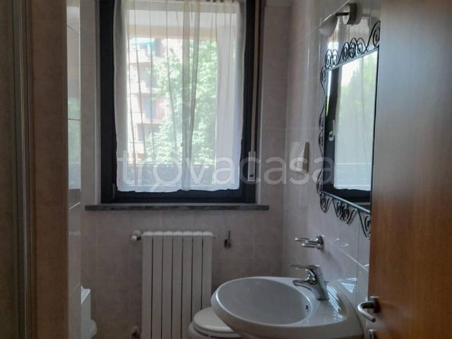 Appartamento in in affitto da privato ad Abbiategrasso via Cesare Battisti, 2, arredato, box, terrazzo TrovaCasa