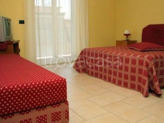 Appartamento in in affitto da privato ad Acerra via Girolamo Frescobaldi, 25, da privato, contesto signorile, lavatrice TrovaCasa