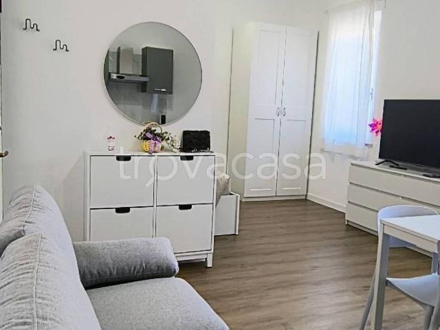Appartamento in in affitto da privato ad Aci Castello via dei Malavoglia, 16, terrazzo, da privato, balcone TrovaCasa