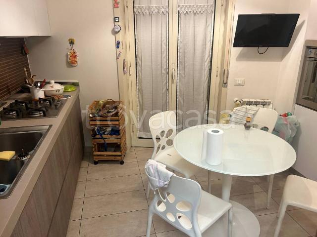 Appartamento in in affitto da privato ad Aci Castello via Vitaliano Brancati, arredato, box, da privato TrovaCasa