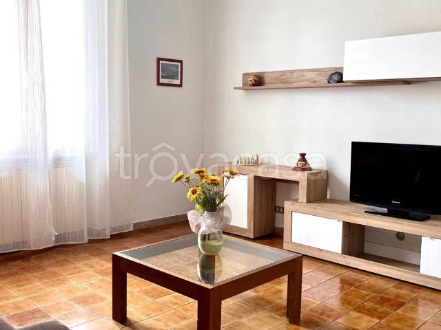 Appartamento in in affitto da privato ad Agliana via Enrico Berlinguer, 11, da privato, cucina abitabile, studio TrovaCasa