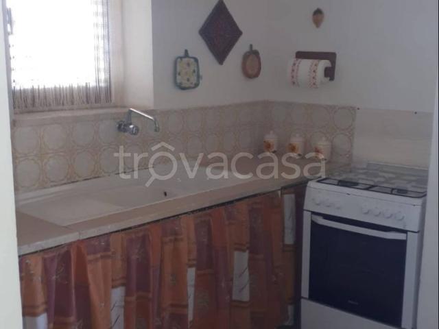 Appartamento in in affitto da privato ad Alcamo via dei Cavallucci Marini, da privato, veranda TrovaCasa