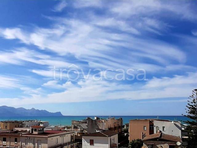Appartamento in in affitto da privato ad Alcamo via dei Fiori, posto auto, da privato, vista mare TrovaCasa