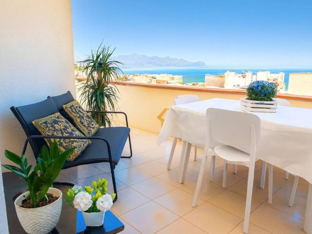 Appartamento in in affitto da privato ad Alcamo via dei Fiori, posto auto, da privato, vista mare TrovaCasa