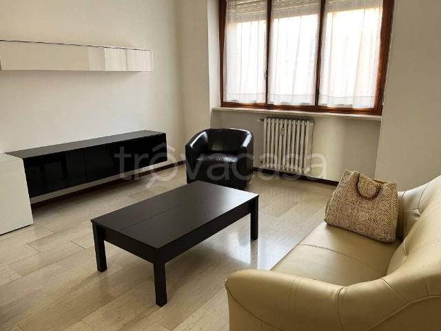 Appartamento in in affitto da privato ad Alessandria via San Giacomo della Vittoria, 85, arredato, da privato, ascensore TrovaCasa