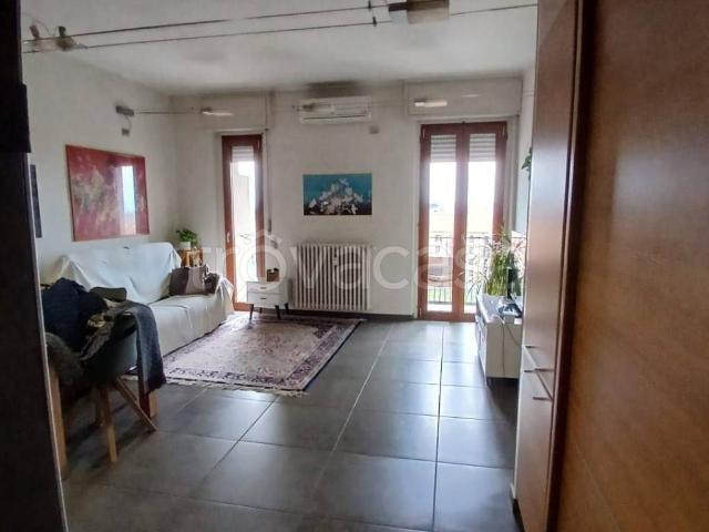 Appartamento in in affitto da privato ad Alessandria viale Medaglie d'Oro, 55, da privato, cantina, luminoso TrovaCasa