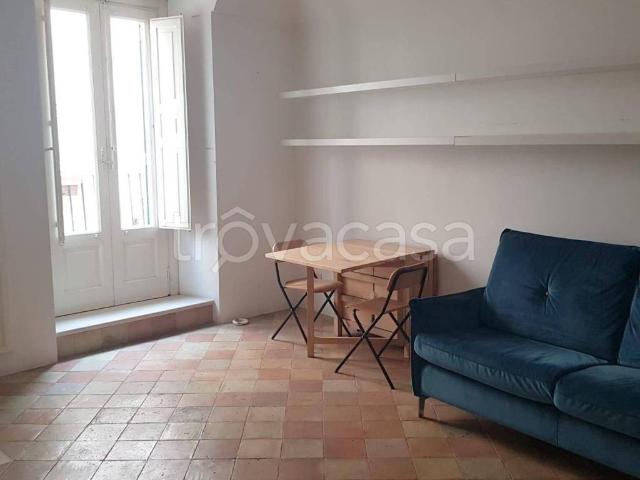 Appartamento in in affitto da privato ad Altamura claustro Francesco Sallicano, 13, arredato, da privato, balcone TrovaCasa