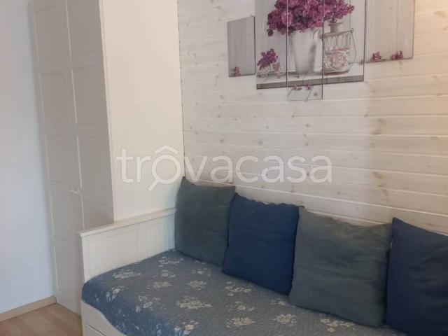 Appartamento in in affitto da privato ad Angolo Terme località Vareno, arredato, terrazzo, da privato TrovaCasa
