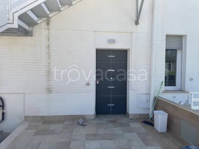 Appartamento in in affitto da privato ad Anzio lungomare Enea, 41, da privato, vista mare TrovaCasa