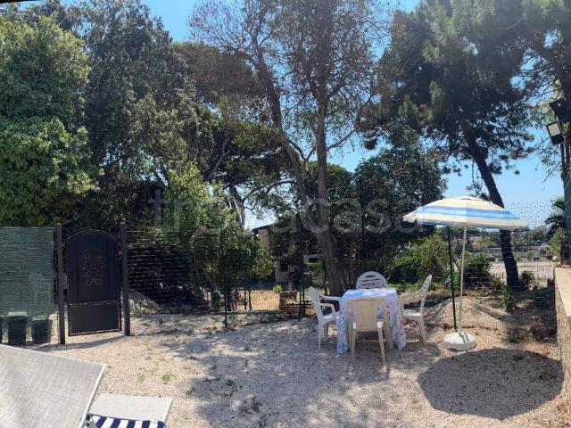Appartamento in in affitto da privato ad Anzio via degli Oleandri, 1, giardino privato, da privato, turistica TrovaCasa
