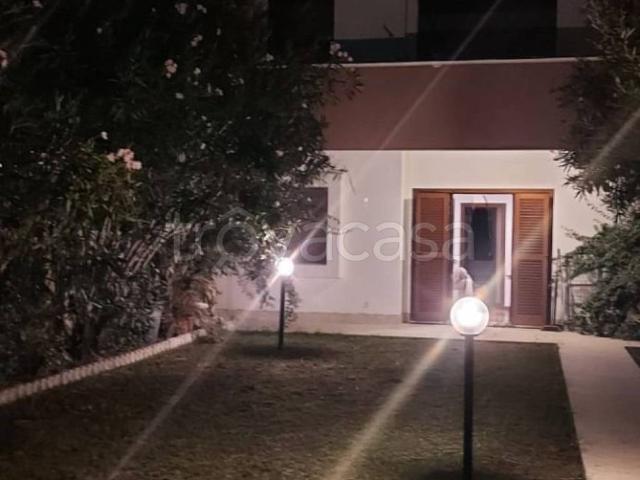 Appartamento in in affitto da privato ad Anzio via delle Petunie, 20, giardino, da privato, ascensore TrovaCasa