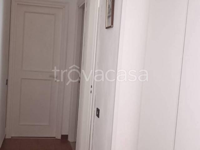 Appartamento in in affitto da privato ad Aosta via Artanavaz, 6, arredato, giardino, posto auto TrovaCasa