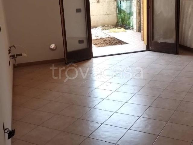 Appartamento in in affitto da privato ad Arcole via degli Alpini, 4, giardino privato, posto auto, box TrovaCasa