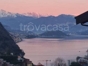 Appartamento in in affitto da privato ad Argegno via Provinciale, 24, giardino, posto auto, box TrovaCasa