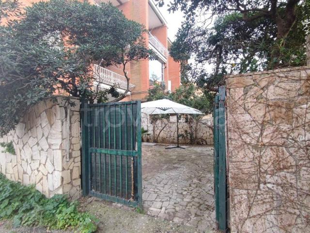 Appartamento in in affitto da privato ad Ardea via Catanzaro, 13, giardino, da privato, doppi vetri TrovaCasa