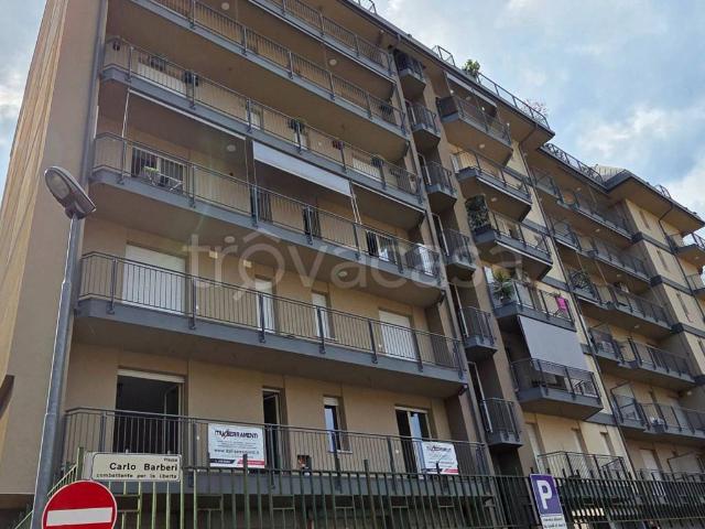 Appartamento in in affitto da privato ad Arona corso della Liberazione, 81, da privato, parzialmente arredato, riscaldamento centralizzato TrovaCasa