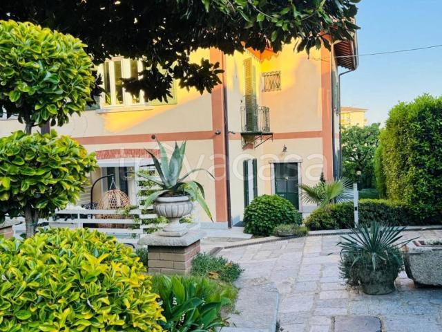 Appartamento in in affitto da privato ad Arona via dei Partigiani, 2, terrazzo, da privato, lavastoviglie TrovaCasa