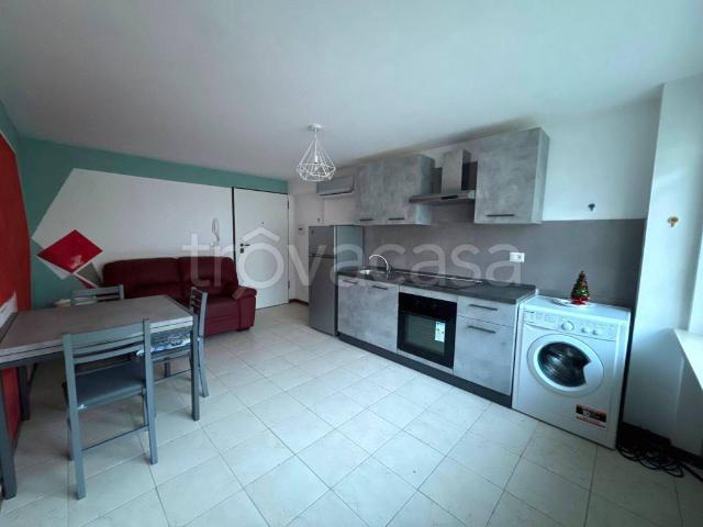 Appartamento in in affitto da privato ad Ascoli Piceno via Napoli, 75, da privato, ascensore, balcone TrovaCasa