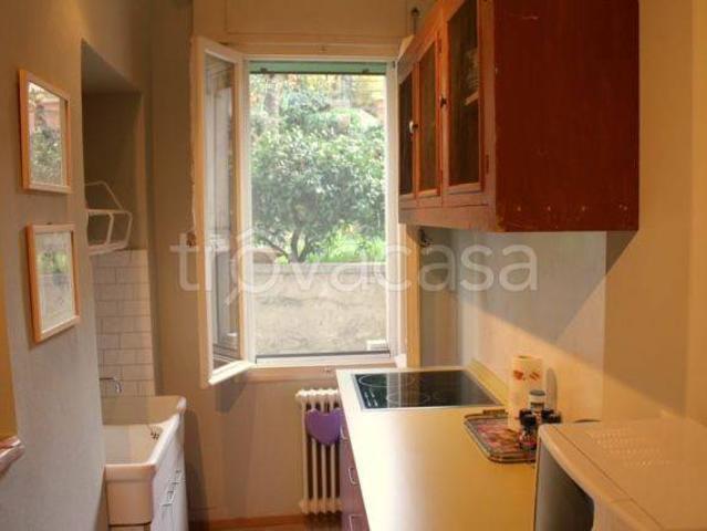 Appartamento in in affitto da privato ad Asolo via Robert Browning, giardino privato, da privato, ristrutturato TrovaCasa
