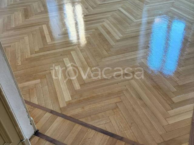 Appartamento in in affitto da privato ad Asti piazza Medici, 4, da privato, immobile di prestigio, ristrutturato TrovaCasa
