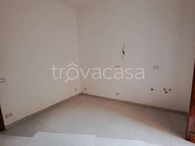 Appartamento in in affitto da privato ad Asti via Pelletta, sn, non arredato/vuoto, terrazzo, da privato TrovaCasa