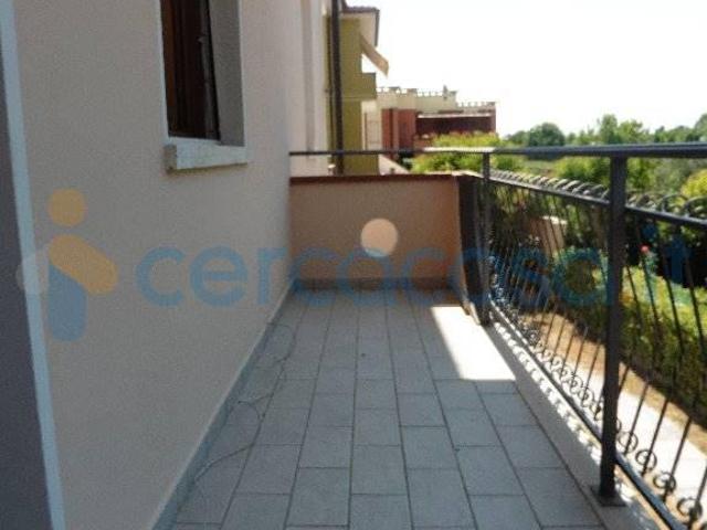 Appartamento in ottime condizioni in affitto a Cascina