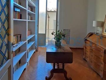 Appartamento in ottime condizioni in affitto a Firenze