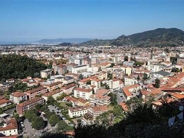 Appartamento in ottimo stato di 135 mq