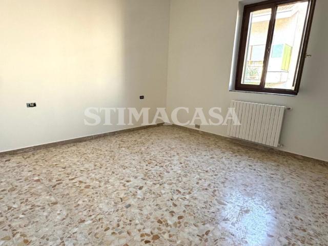 Appartamento in locazione in via America Contatti