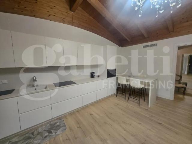 Appartamento in Strada Ossario SNC, Sommacampagna VR