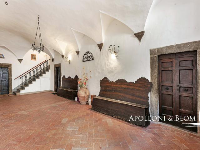 Appartamento in palazzo in centro storico a Castellina in Ch. 158m² Castellina in Chianti