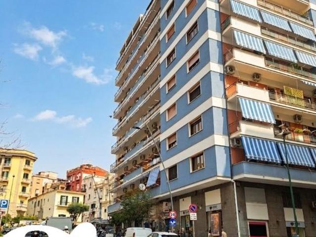 Appartamento in PIAZZA MUZII, Napoli NA