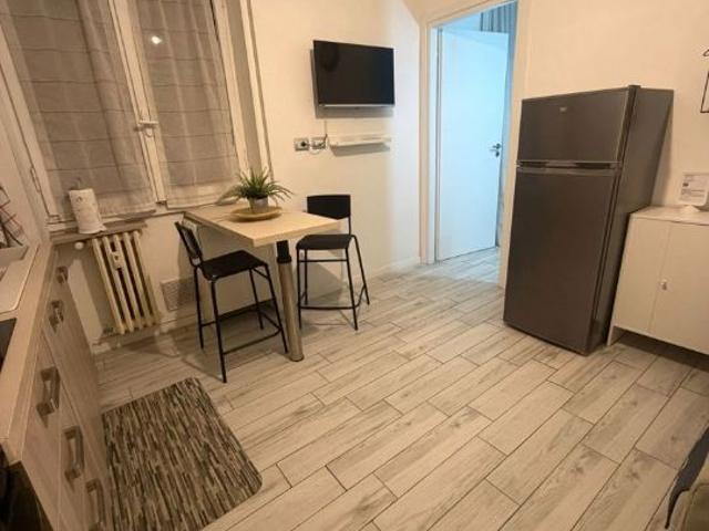 Appartamento in Tavazzano 12, Milano MI