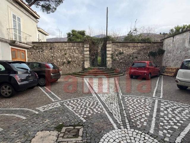 Appartamento in vendita a Mugnano del Cardinale AV