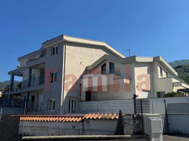 Appartamento in vendita a Mugnano del Cardinale AV