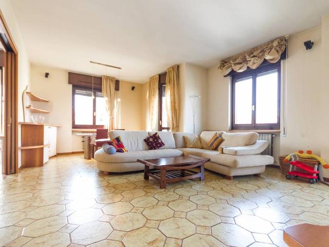 Appartamento in vendita a Muggiò MB
